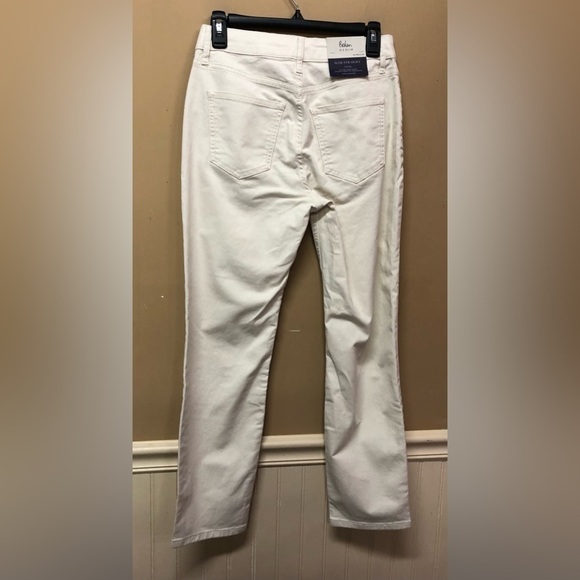 Boden Denim Cream Colored Slim Straight Pants Size 6 NWT - Picture 2 of 6